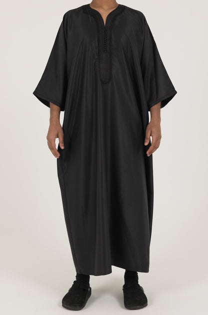 Essential Black thobe