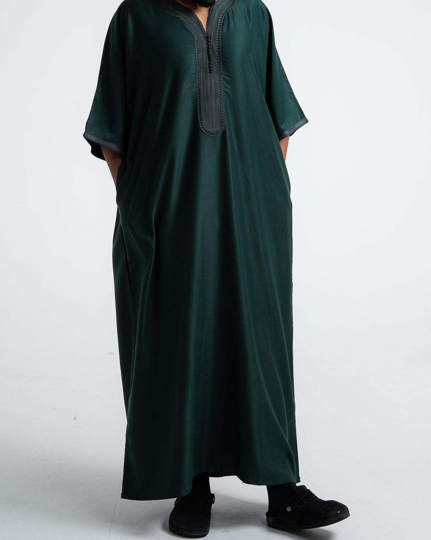 Essential Green thobe